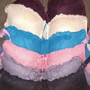 Women's Sofra bras 38b